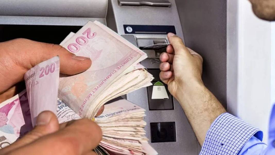 SSK ve BAĞ-KUR emeklisine çifte müjde! Hesaplarındaki parayı görünce çılgınlar gibi sevinecekler 2